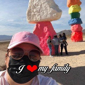 Meet your Posher, Lorena